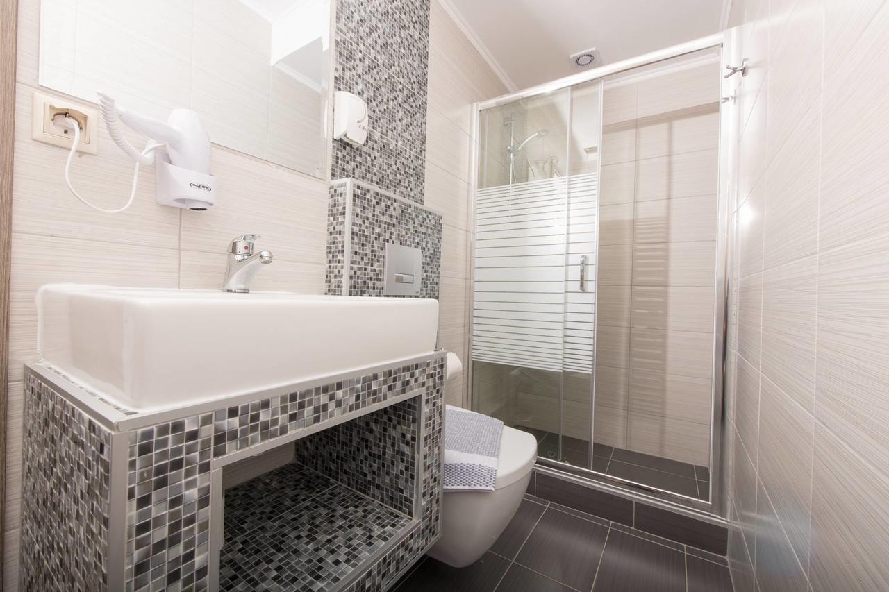 Ftery Hotell Skala Rachoni  Rom bilde